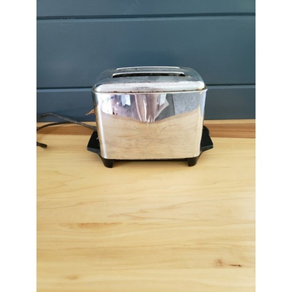 50s/60s Silver Toaster
